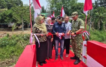Jembatan Garuda di Desa Teluk Masjid HST di Resmikan, Sangat Bermanfaat Bagi Masyarakat 5 IMG 20260813 WA0040