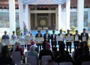 Bupati HST Terima Penghargaan Terbaik 2 Kategori SKPD Kabupaten /Kota se Kalsel Innovation Award 2026