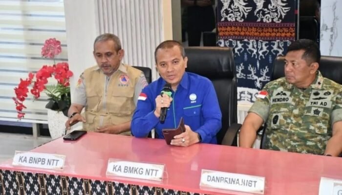BMKG Laporkan 111 Gempa Susulan Terjadi Pascagempa Nagnitudo 7,7 di NTT