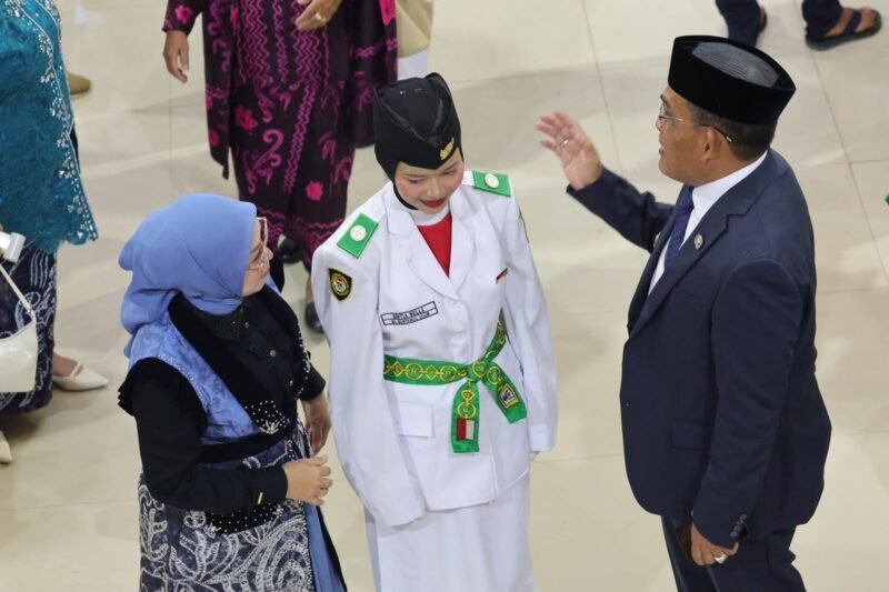 Dibalik Pengukuhan Paskibraka HSU, Ada Kisah Haru Seorang Sintia Bella 1 IMG 20260817 WA0023 e1786960699339