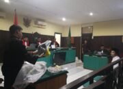 Terdakwa Pembunuh Korban Penggal Kepala Tidak Akui Barbuk di Sidang PN Kandangan