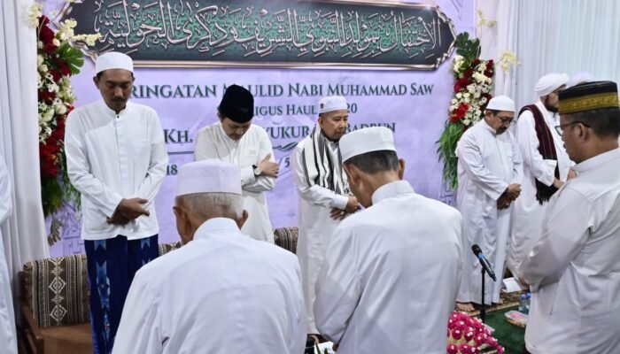 Hasnuryadi Hadiri Maulid Nabi dan Haul ke-20 KH Abdussyukur, Tekankan Peran Ulama dan Pesantren