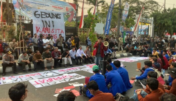 Persoalan Karhutla di Kalsel Terus Berulang Tiap Tahun, Massa Aksi Nilai Pemerintah Tak Mampu Tangani