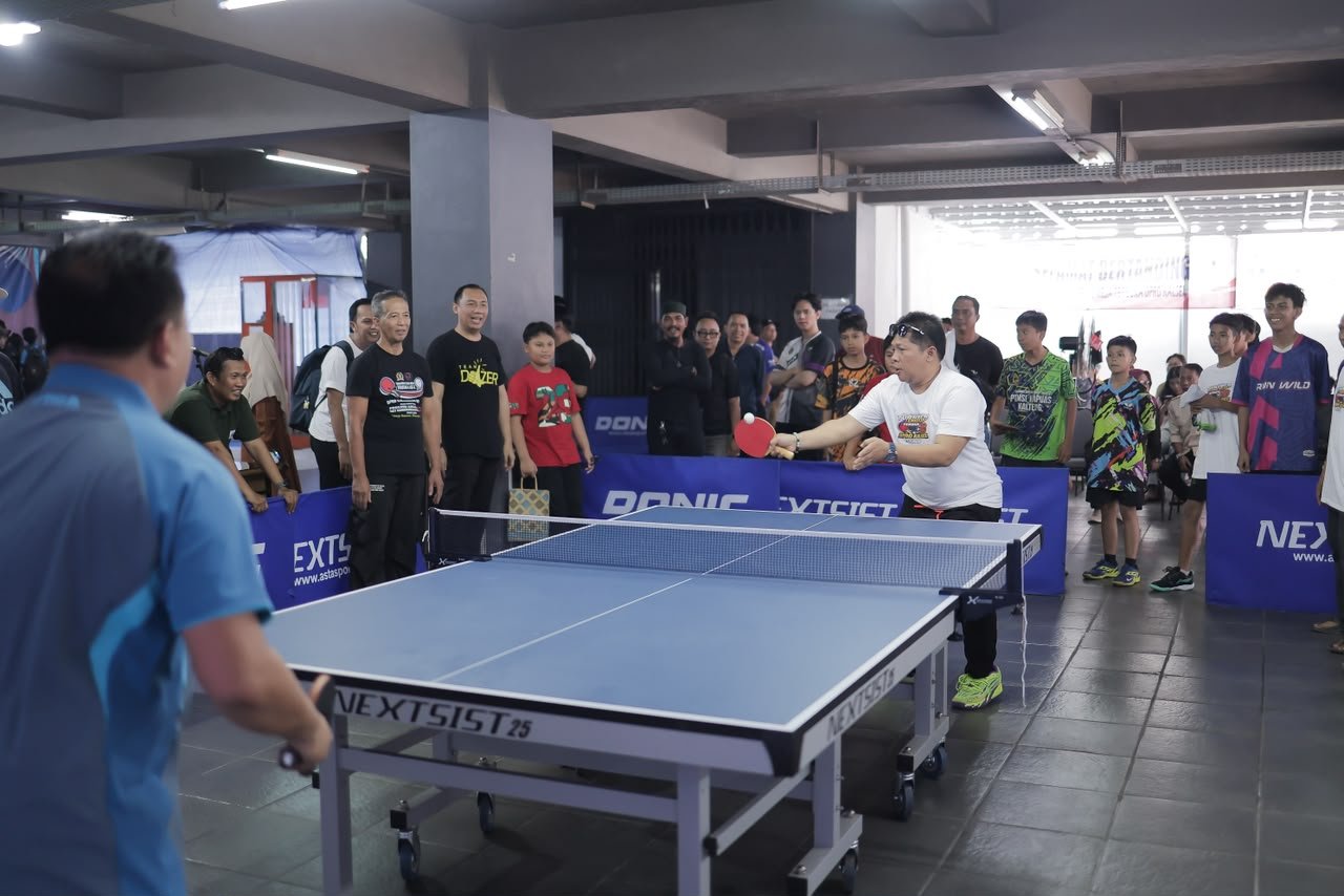 Turnamen Tenis Meja Terbuka DPRD Kalsel Ke-VI Resmi Dibuka, Diikuti 250 Peserta 1 IMG 20260823 WA0066