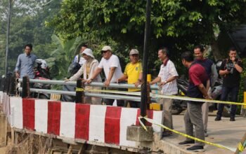 Tinjau Longsor, Bupati Intruksi Penanganan Segera, Perhatikan Keselamatan Warga 4 IMG 20260825 WA0026