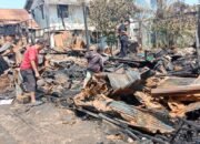 Rumah Sewaan dan Bedakan Ludes Terbakar
