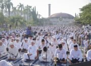 Wujud Sinergi Pemprov dan Legislatif, H. Supian HK Hadiri Shalat Istisqa di Sabilal Muhtadin