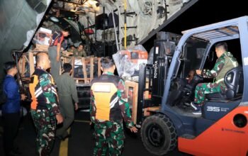 Hercules TNI AU Bawa Bantuan Presiden untuk Perkuat Penanganan Karhutla Kalsel 4 IMG 20260826 WA0018