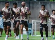 Dewa United Jajal Brisbane Roar dari Australia