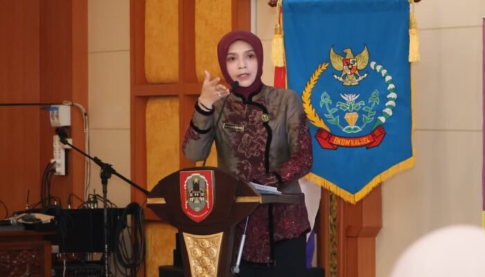 Tekan Stunting, BKOW Kalsel Edukasi Calon Pengantin dan Kader Posyandu