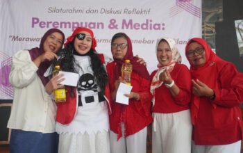 Seru dan Penuh Keakraban, Evi Wartawan Duta TV Raih Kostum Terbaik di Acara FJPI Kalsel 4 IMG 20260829 WA0064