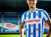Mees Hilgers Bergabung ke Heerenveen, Dikontrak Selama 3 Tahun
