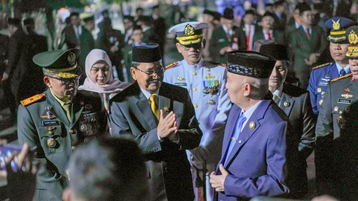 Ketua DPRD Kalsel Ikuti Apel Kehormatan dan Renungan Suci, Hormati Jasa Pahlawan 1 IMG 20260818 071813