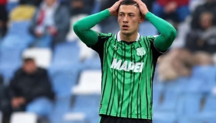 Jay Idzes Duduk Manis di Bangku Cadangan, Sassoulo Bungkam Cesena 3-0 di Coppa Italia