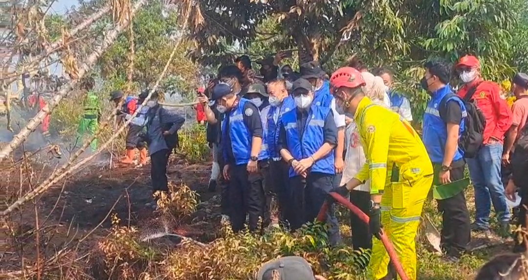 KLH Tegas Tindak Puluhan Pembakar Hutan, 42 Perusahaan di Kalimantan Terindikasi 1 IMG 20260824 215807