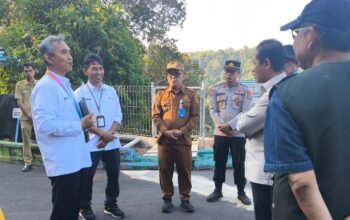 Wamenko Pangan Kunjungi PLTA Ir. PM. Noor, Pastikan Kesiapan Pasokan Air untuk Kebutuhan Masyarakat dan Penanganan Karhutla 4 IMG 20260825 135809