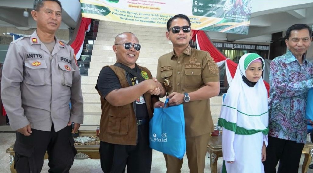Semangat Berbagi Harjad ke-500, Bank Kalsel dan FKUB Banjarmasin Salurkan 250 Paket Sembako 1 IMG 20260826 170158