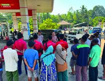 Hari Ini Dibatasi Pembelian Pertalite, Polisi Turun Pengamanan 5 Untitled 1