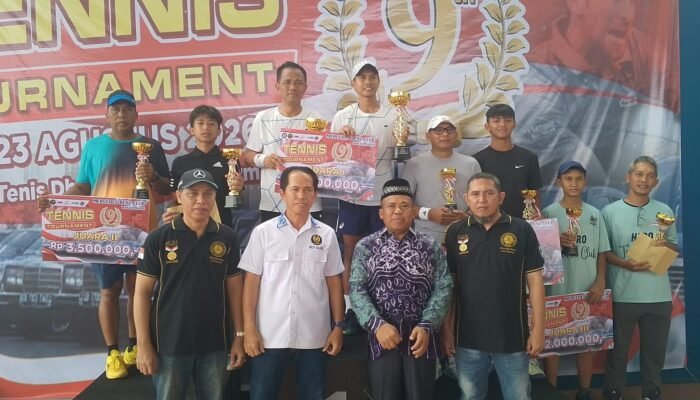 Sukses Turnamen Tenis Mercedes-Benz Club Banjarmasin, Dijuarai Uncle Zae – Gunawan