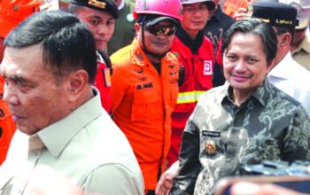 Tinjau Pos Pantau Kesiapsiagaan Karhutla 4 vv
