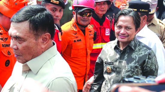 Tinjau Pos Pantau Kesiapsiagaan Karhutla 1 vv