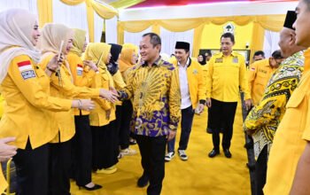 1 3 klm golkar