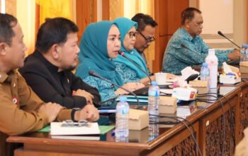 1 35 klm Kontrak Pemprov 3 Rakor TP PKK Kalimantan Selatan memperkuat lintas sektor bersama perangkat daerah