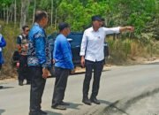 Bupati Tinjau Progres Perbaikan Jalan Labuan Tabu-Biih