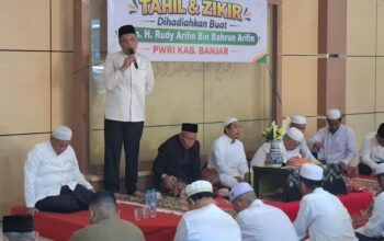 Hal 4 4 kLM Martapura Gelar Zikir