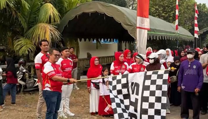 Jalan Santai Kelurahaan Kebun Sari Berlangsung Meriah