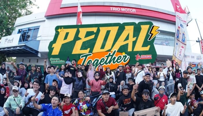 Gowes Bareng, Bangun Kebersamaan: Honda Trio Motor Sampit Gelar Pedal Together
