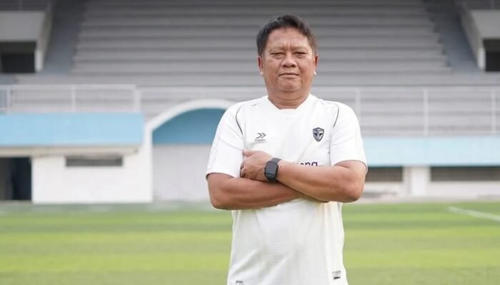 Mundari Karya Didaftarkan Isenmulang Kalteng sebagai Pelatih Kepala Baru