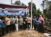 Warga Serbu Pasar Murah di Desa Pandan Sari
