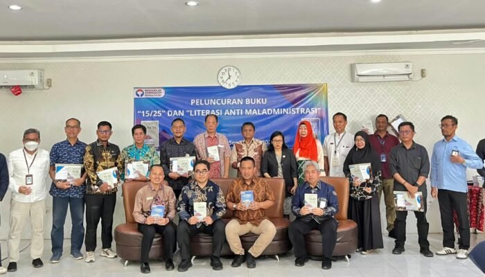 Ombudsman Kalsel Luncurkan Dua Buku dan Aplikasi Monitoring Kerja Sama