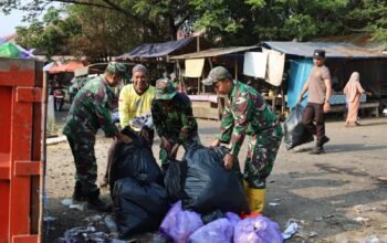 Pasar Keraton Jadi Target Gerakan Peduli Sampah, TNI Dorong Perubahan Perilaku 4 IMG 20260904 WA0021 1