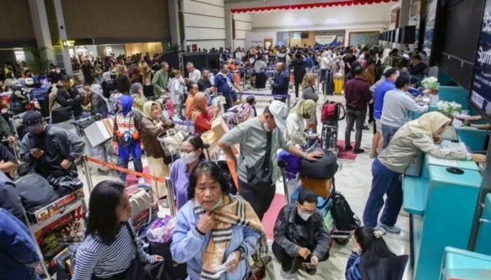 Empat Bandara Ditutup Sementara Akibat Sebaran Abu Vulkanik Anak Krakatau
