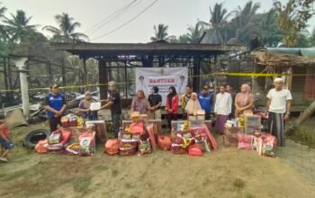 Pemkab HST Melalui Dinsos Menyalurkan Bantuan Kepada Korban Kebakaran 5 IMG 20260908 WA0074