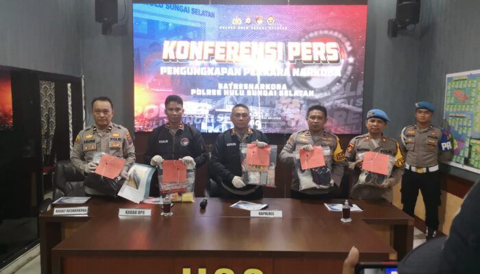 Polres HSS Amankan 7 Tersangka Pengedar Narkoba, Ratusan Gram Sabu Didapat dari 3 Perempuan