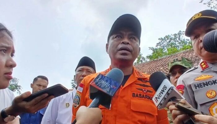 Pencarian Jurnalis Hilang Libatkan Tiga Kapal TNI AL