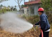 Antisipasi Karhutla, Pelindo Sub Regional Kalimantan Lakukan Penyemprotan Area Basirih