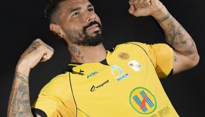 Jersey Barito Putera Gandeng Produk Lokal
